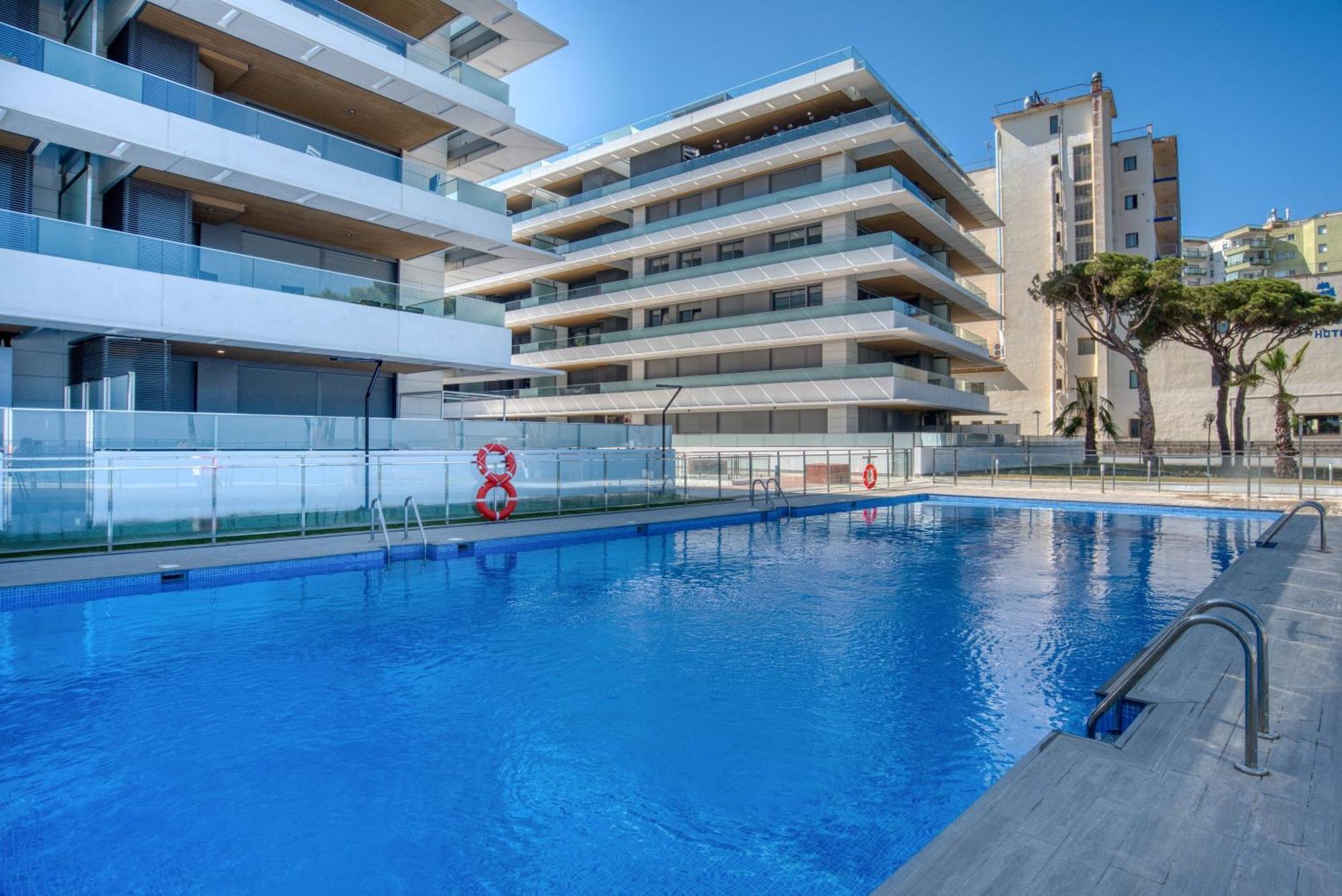 Penthouse On The First Line Apartment Platja d'Aro Bagian luar foto