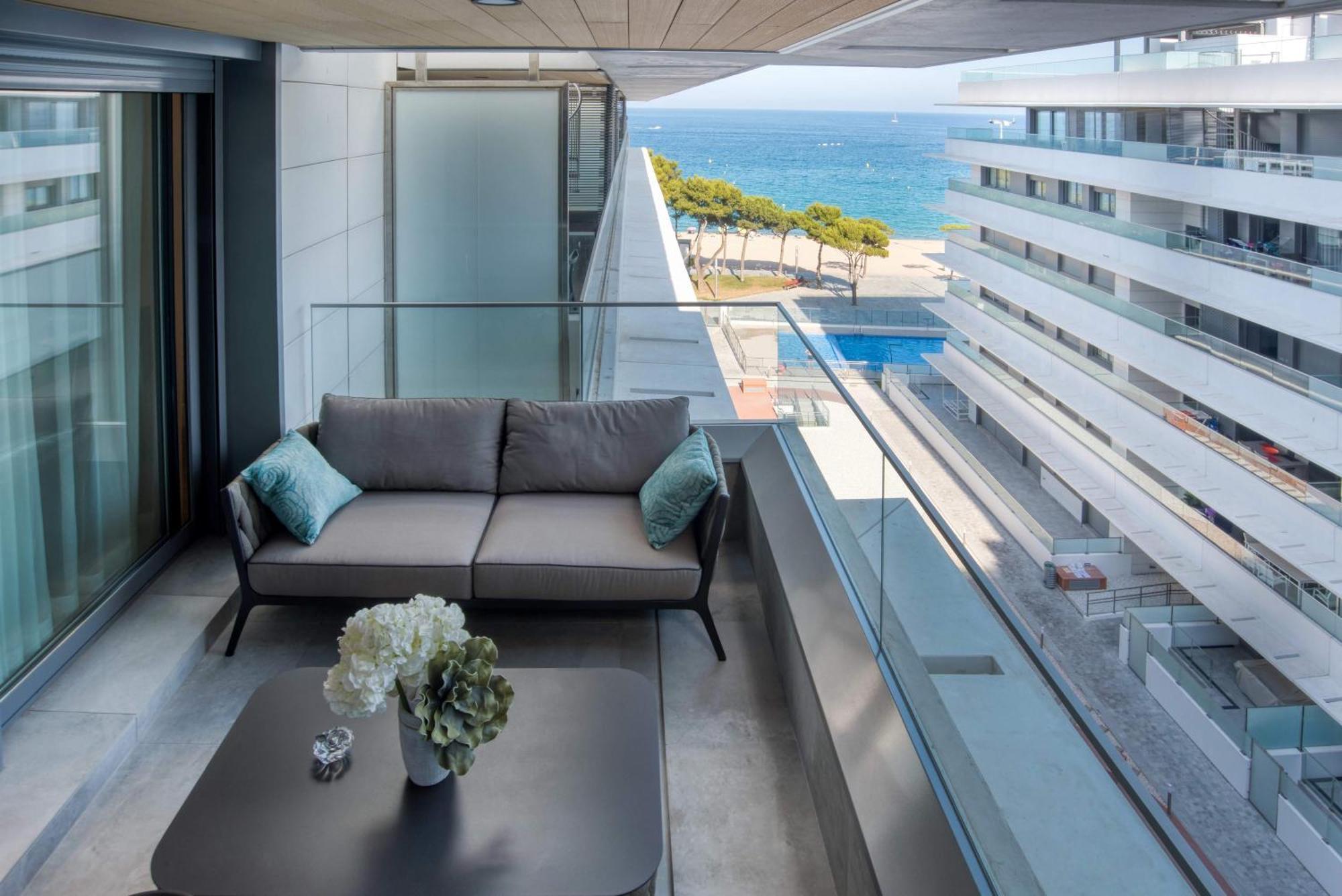 Penthouse On The First Line Apartment Platja d'Aro Bagian luar foto