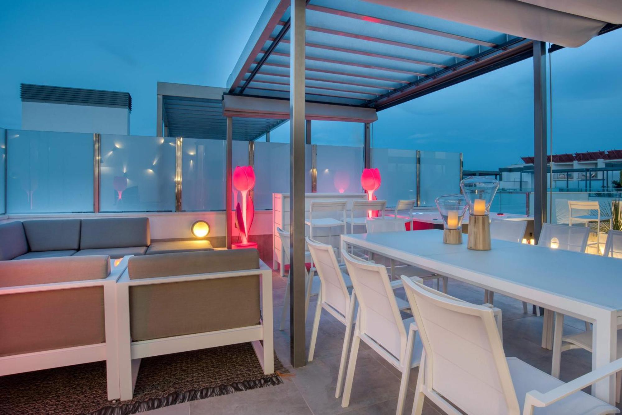 Penthouse On The First Line Apartment Platja d'Aro Bagian luar foto