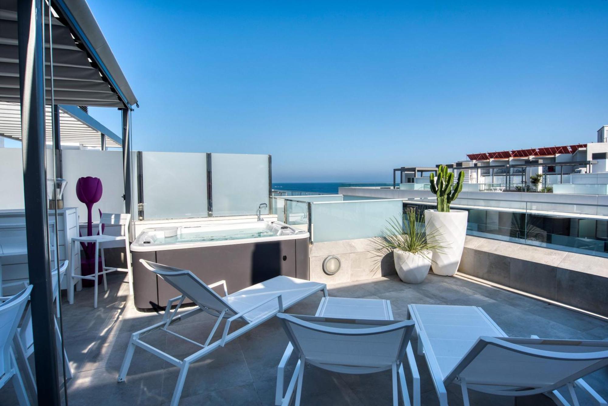 Penthouse On The First Line Apartment Platja d'Aro Bagian luar foto