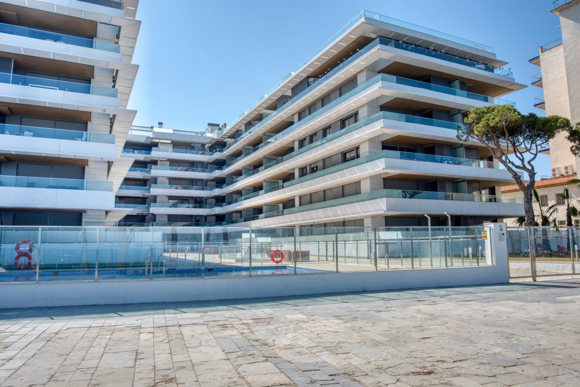 Penthouse On The First Line Apartment Platja d'Aro Bagian luar foto